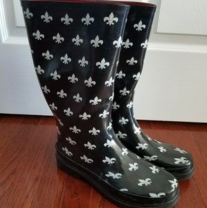 extra curvy plus boots